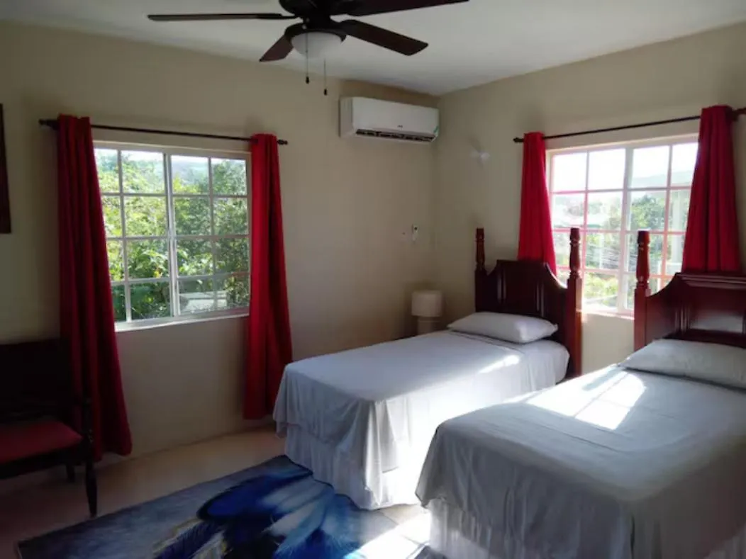 Mirando Place Montego Bay 0*,  Jamaica